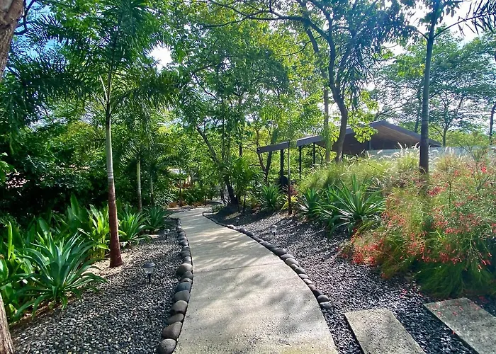Kalei Apartahotel 4*