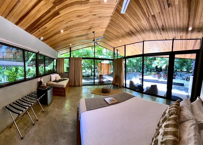 Kalei Apartahotel 4*
