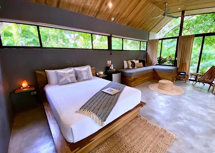 Kalei Apartahotel 4*